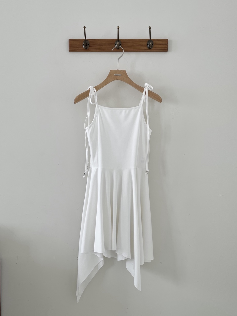 3 ANOTHER東大門直郵女裝新款推薦26春夏熱賣連衣裙不對稱3 ANOTHER連衣裙圖色1