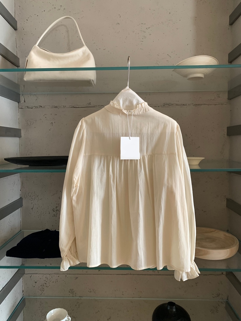 HER/PLAYLIST韓國直郵女裝新款人氣26春夏襯衫蕾絲衫刺繡HER/PLAYLIST襯衫/蕾絲衫