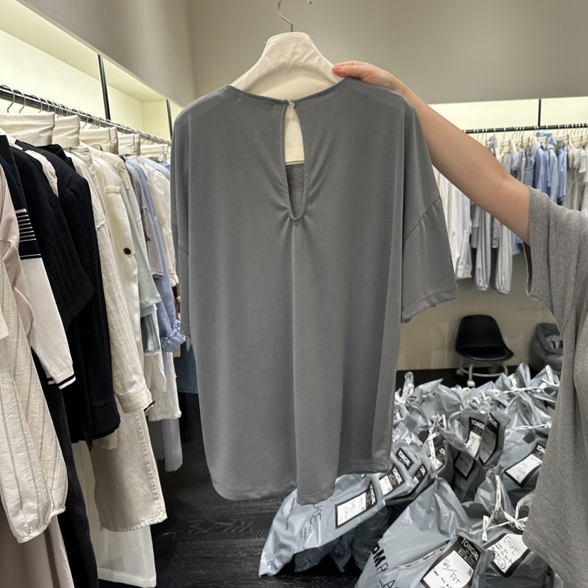 TOMGIRL東大門實拍韓國女士新款推薦休閑熱賣26夏季職業T恤TOMGIRLT恤