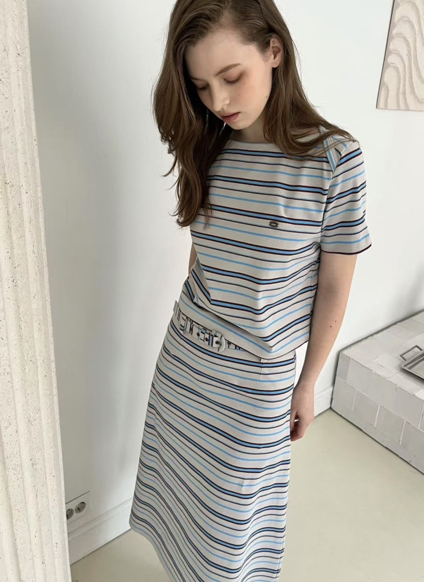 J CRANE-A東大門實拍女裝新款時尚職業熱賣套裝套裝條紋J CRANE套裝圖色2