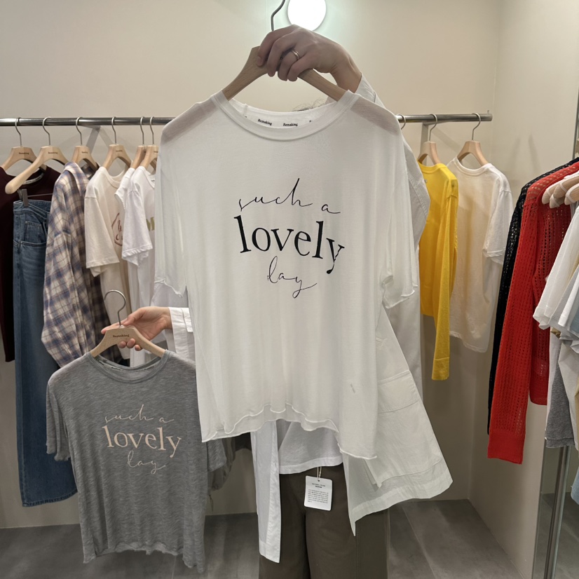 URBANSTORY/REMAKING韓國東大門直郵女裝新款26夏季T恤寬松Remaking/URBANSTORYT恤圖色1