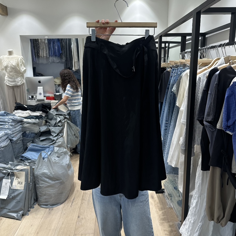 BRUNI/RICOTTA韓國直郵實拍女裝新款26夏季職業長裙含腰帶BRUNI/RICOTTA長裙圖色2