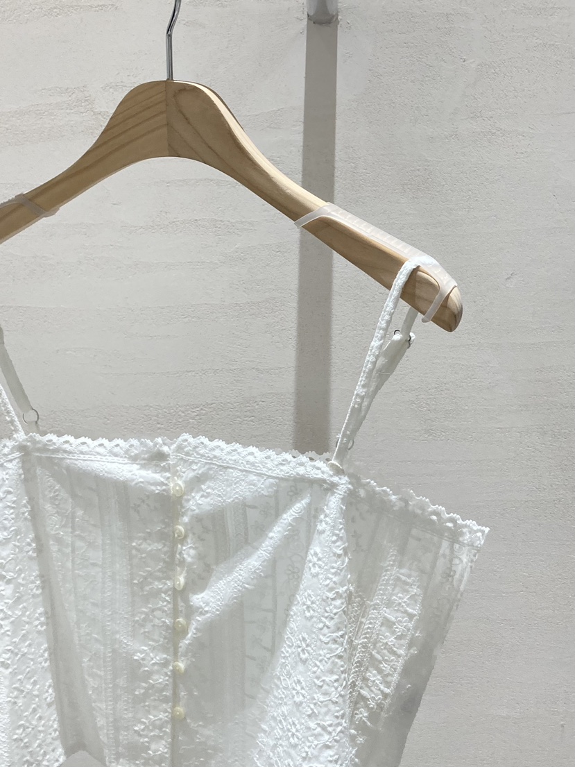 ROUGH韓國直郵實拍女裝新品時尚職業人氣休閑26春夏吊帶背心ROUGH吊帶/背心