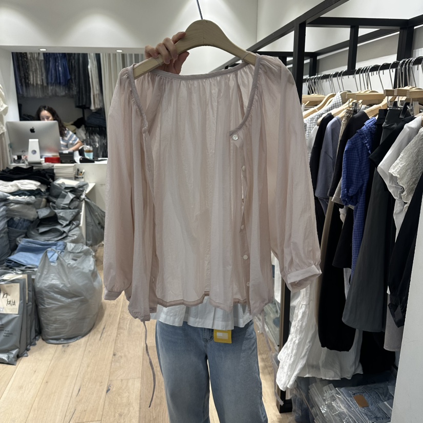 BRUNI/RICOTTA韓國直郵實拍女裝新款人氣推薦襯衫蕾絲衫BRUNI/RICOTTA襯衫/蕾絲衫圖色2