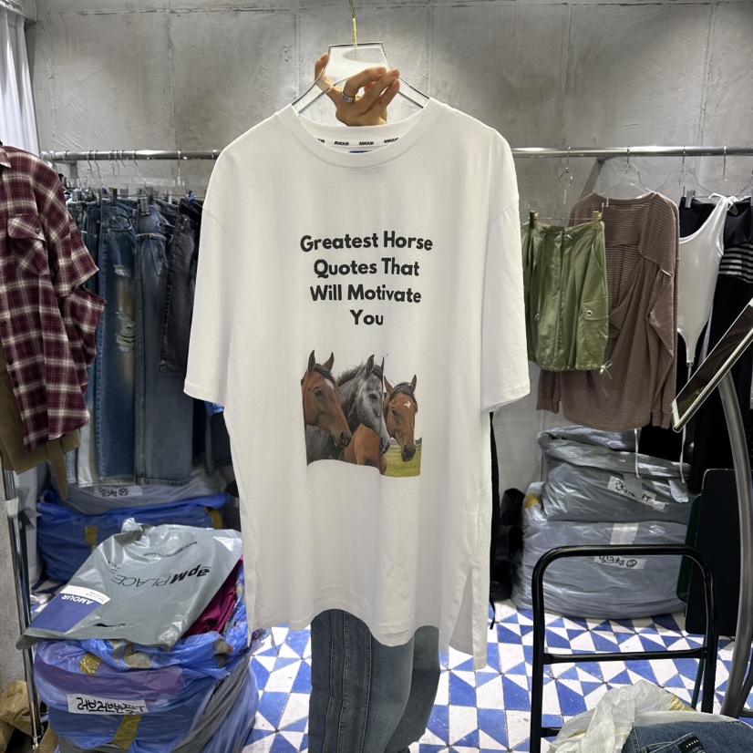 AMOUR韓國東大門直郵女裝新品休閑26夏季熱賣26春夏推薦T恤AMOURT恤圖色1