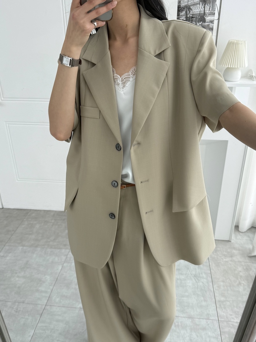 DE GO YOU韓國東大門代購女裝新款職業26春夏時尚推薦夾克DE GO YOU夾克