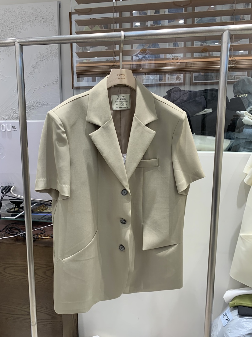 DE GO YOU韓國東大門代購女裝新款職業26春夏時尚推薦夾克DE GO YOU夾克圖色1