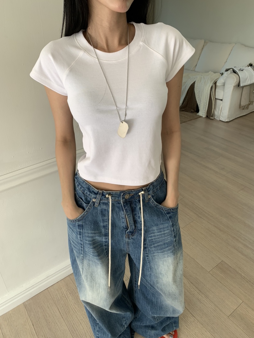 BADCALM韓國直郵女士新款26春夏推薦休閑熱賣職業人氣T恤BADCALMT恤