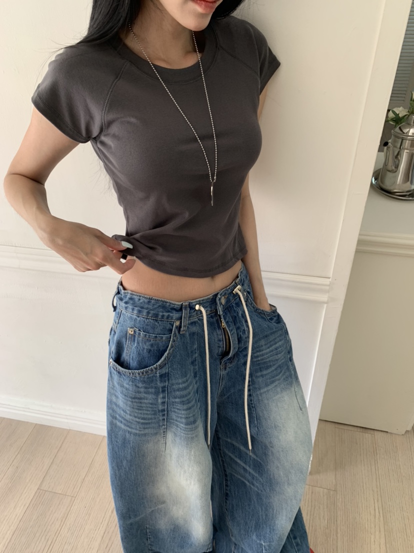 BADCALM韓國直郵女士新款26春夏推薦休閑熱賣職業人氣T恤BADCALMT恤