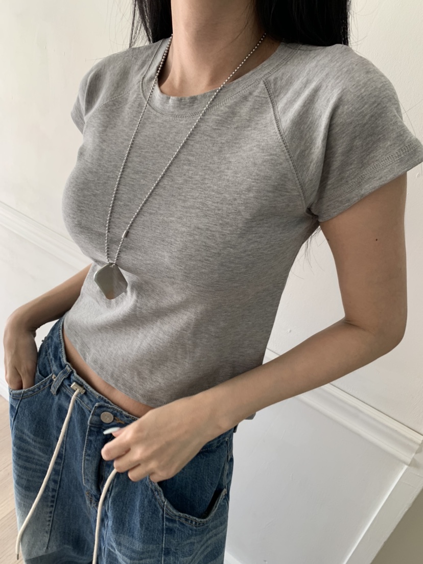 BADCALM韓國直郵女士新款26春夏推薦休閑熱賣職業人氣T恤BADCALMT恤