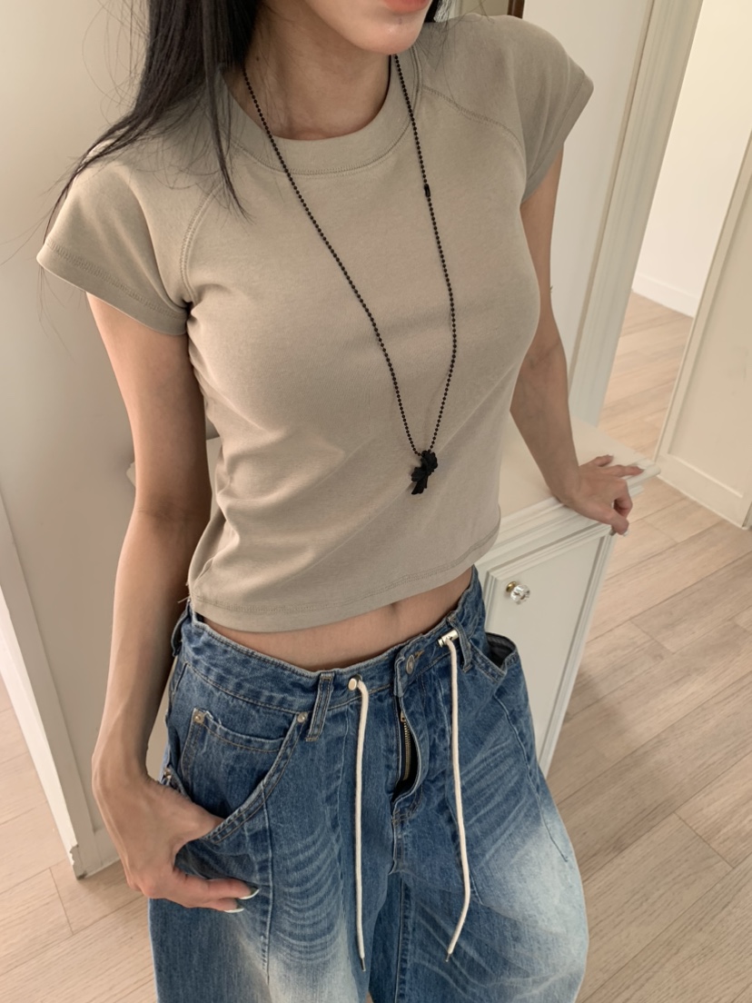 BADCALM韓國直郵女士新款26春夏推薦休閑熱賣職業人氣T恤BADCALMT恤