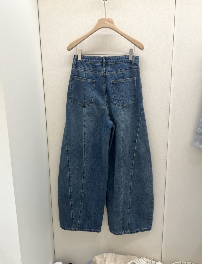 LOVE ROSIE東大門實拍韓國女裝新品26夏季休閑人氣牛仔褲LOVE ROSIE牛仔褲