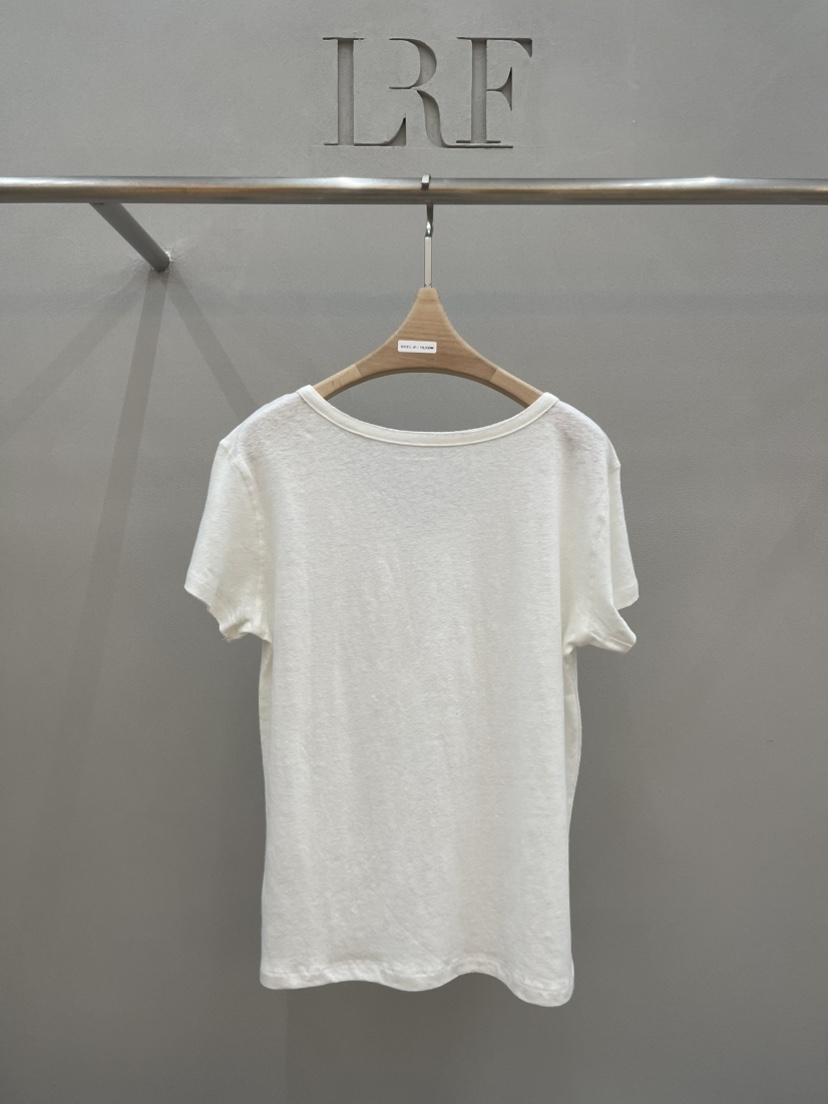 PLUS HONG-P東大門直郵女裝新品真品人氣職業熱賣休閑T恤LORA FAMILY/PLUS HONGT恤