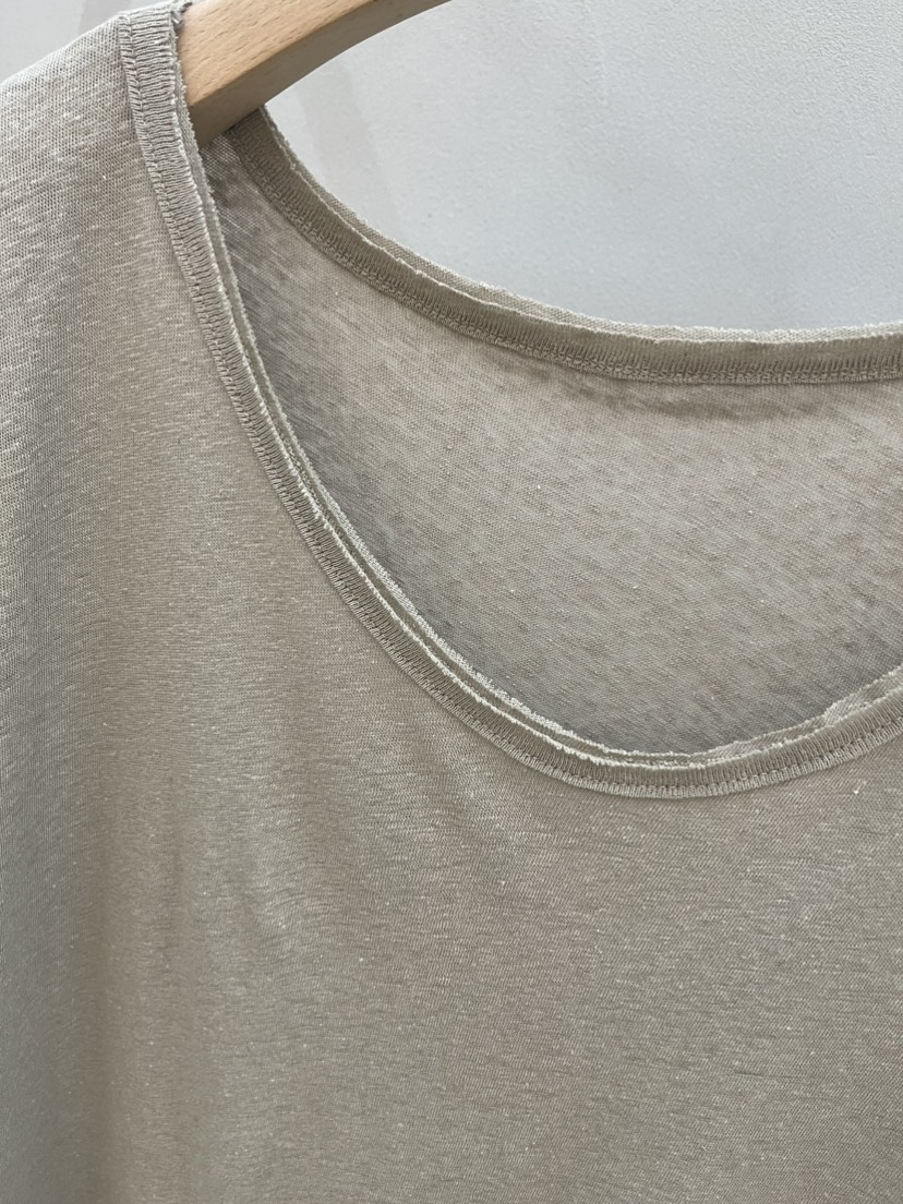 PLUS HONG-P東大門直郵女裝新品真品人氣職業熱賣休閑T恤LORA FAMILY/PLUS HONGT恤