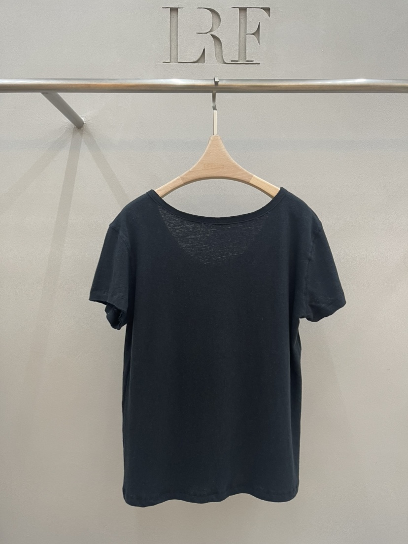 PLUS HONG-P東大門直郵女裝新品真品人氣職業熱賣休閑T恤LORA FAMILY/PLUS HONGT恤