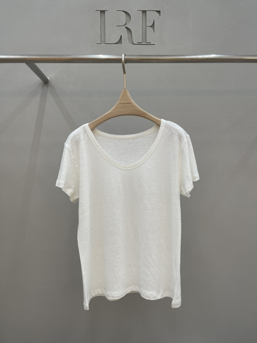 PLUS HONG-P東大門直郵女裝新品真品人氣職業熱賣休閑T恤LORA FAMILY/PLUS HONGT恤圖色1