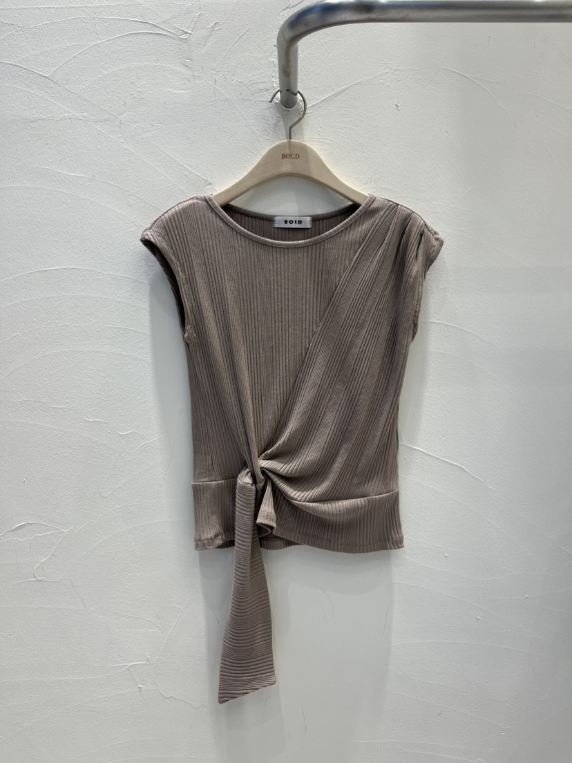 BOLD東大門代購女裝新款人氣休閑職業真品時尚熱賣推薦T恤BOLDT恤圖色2