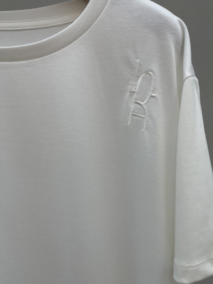 PLUS HONG-P韓國代購女士新款推薦時尚熱賣休閑26夏季T恤LORA FAMILY/PLUS HONGT恤