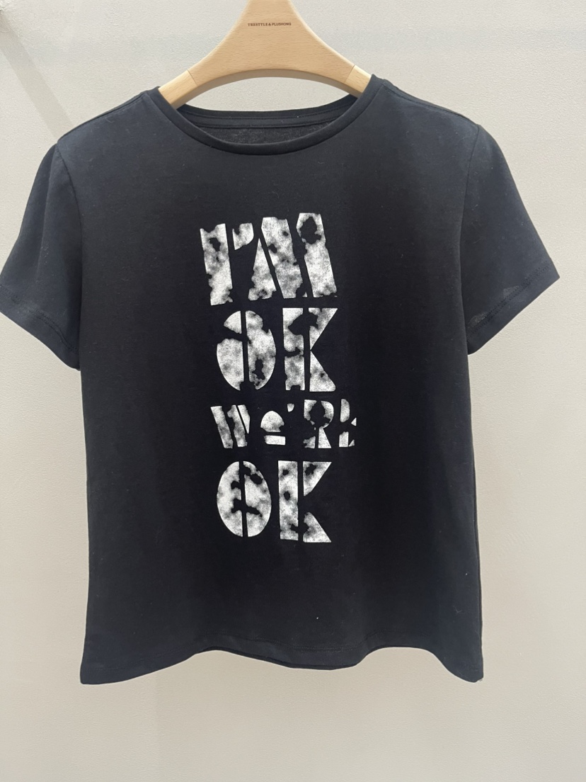 PLUS HONG-P韓國代購女裝新款休閑真品時尚職業推薦T恤LORA FAMILY/PLUS HONGT恤