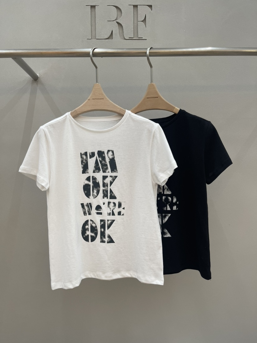 PLUS HONG-P韓國代購女裝新款休閑真品時尚職業推薦T恤LORA FAMILY/PLUS HONGT恤