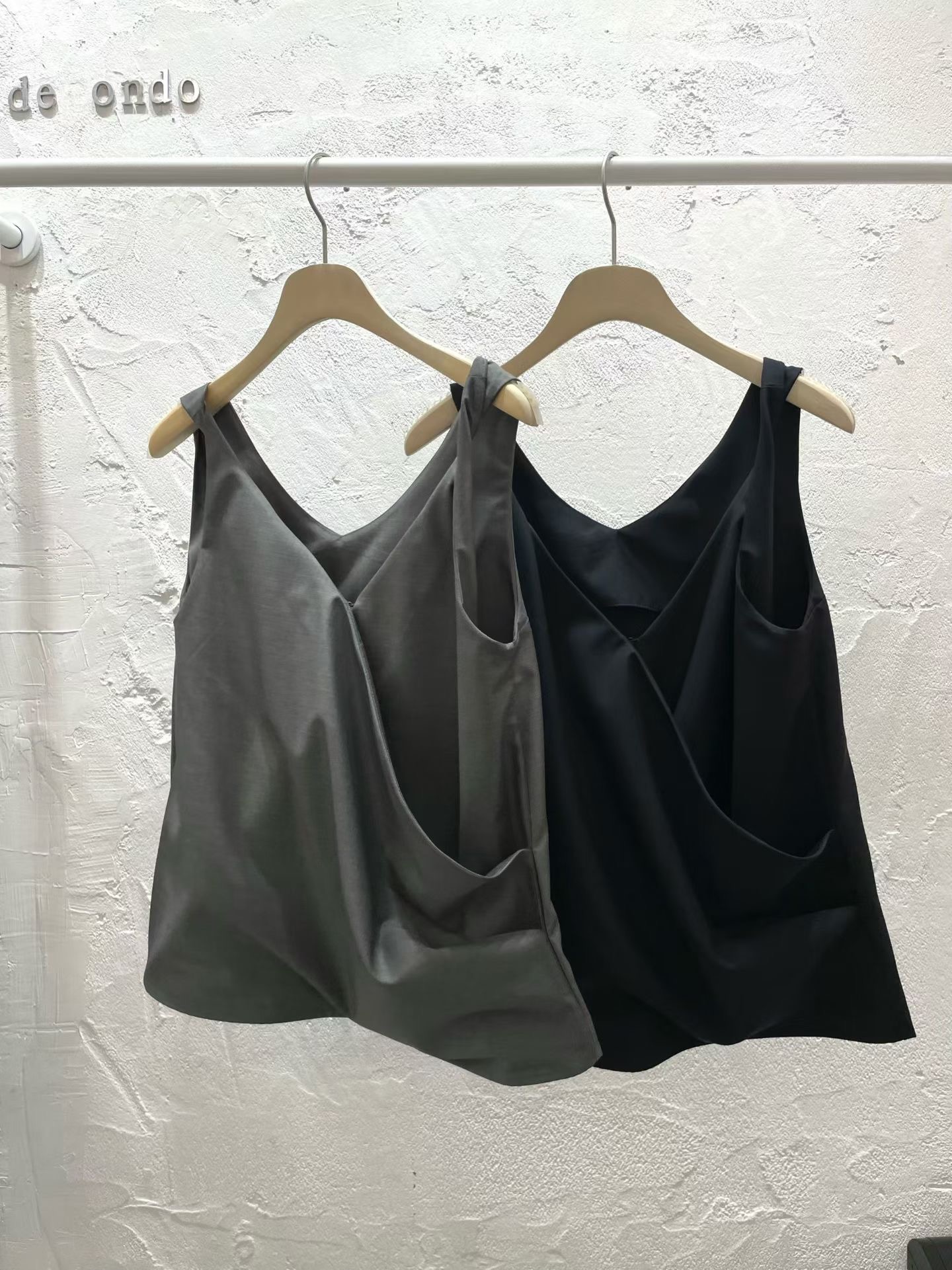 DE ONDO東大門實拍韓國女裝新款26夏季休閑26春夏吊帶背心DE ONDO吊帶/背心