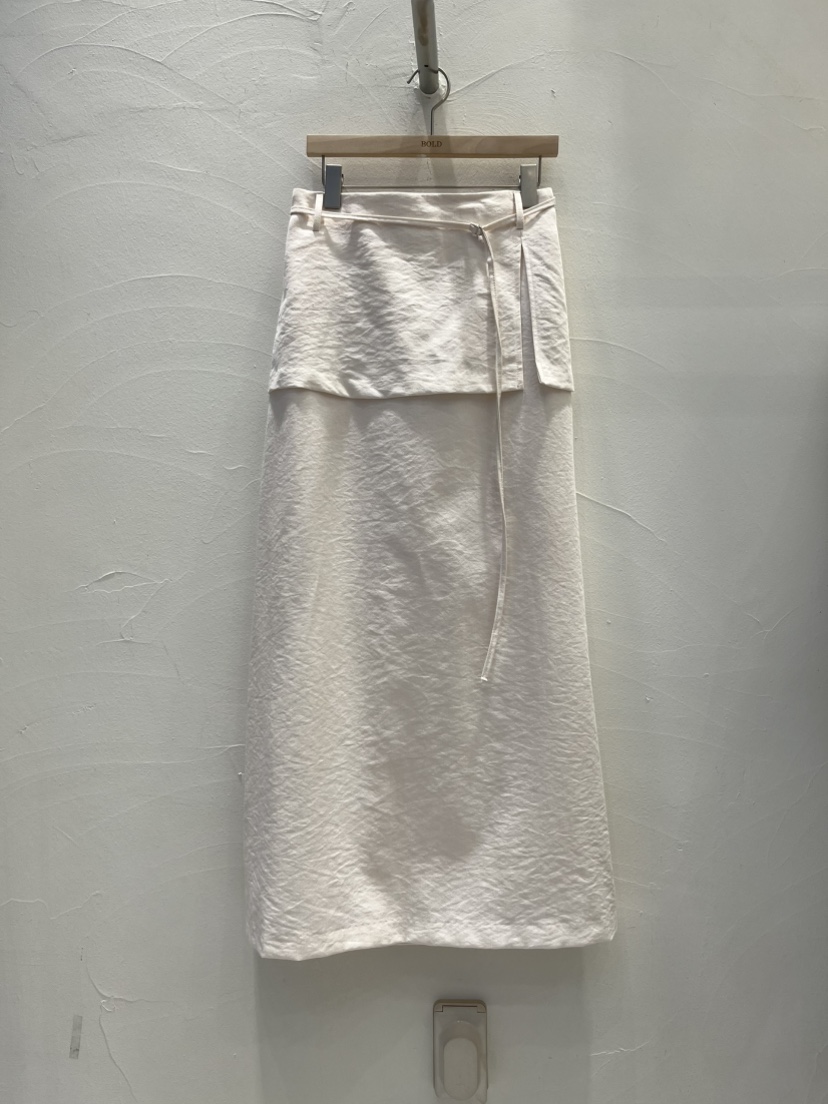 BOLD韓國代購女士新品真品休閑職業熱賣人氣推薦長裙含腰帶BOLD長裙圖色1