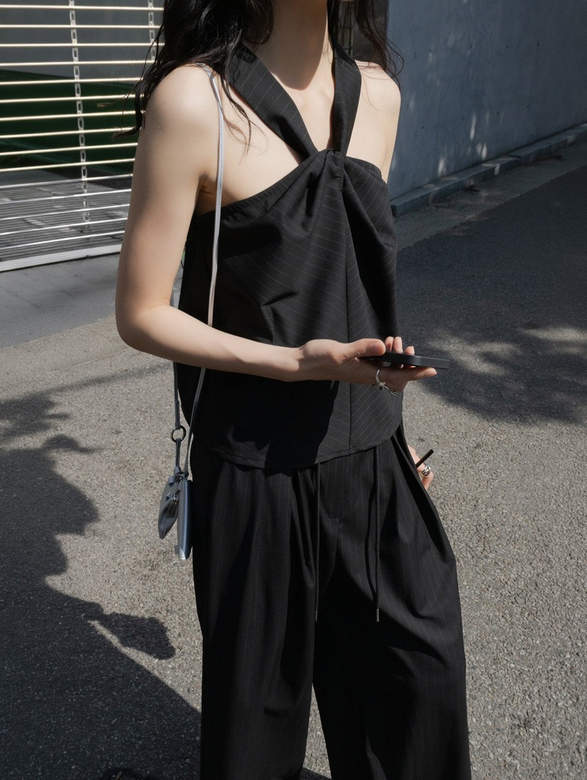 INSSENSE-A東大門代購女裝新款推薦26春夏時尚熱賣吊帶背心INSSENSE-A吊帶/背心