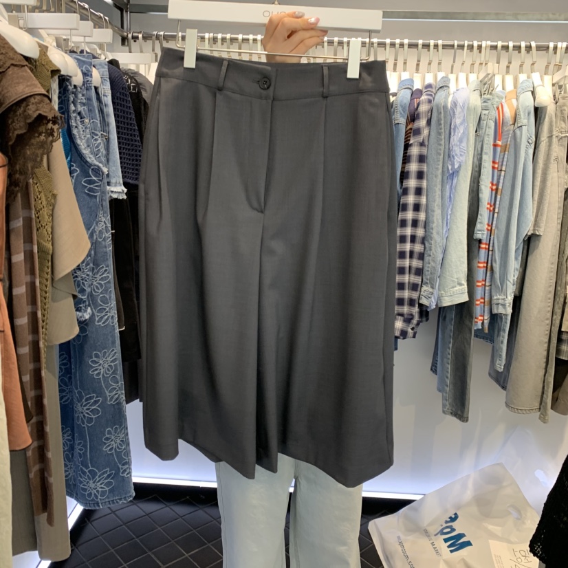 OUS/INCH-L韓國東大門代購女士新款26夏季職業人氣短褲OUS/INCH短褲圖色1