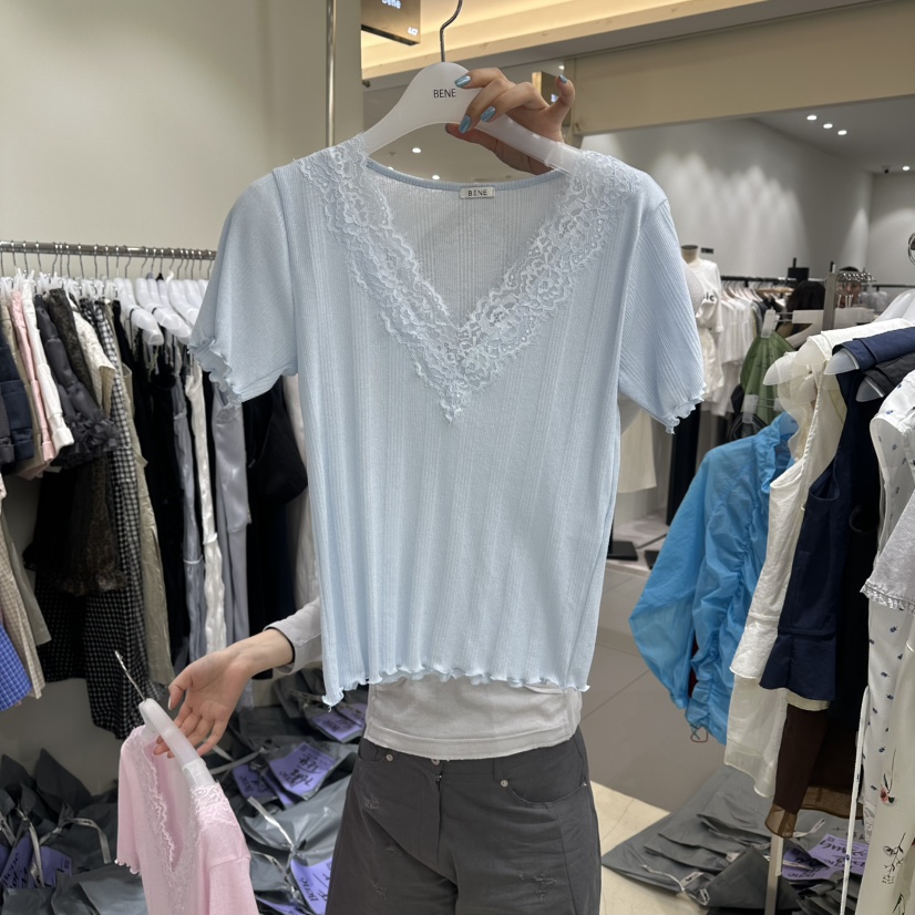 BENE韓國直郵實拍女士新品休閑推薦人氣時尚職業T恤V領透視BENET恤圖色2