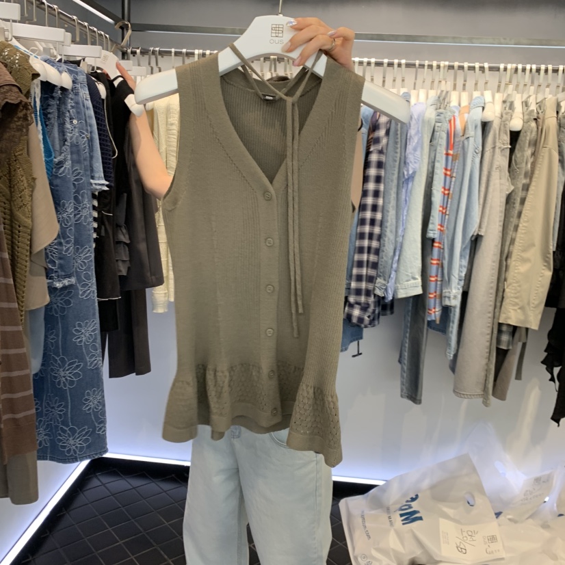 OUS/INCH-L韓國東大門直郵女士新品26春夏吊帶背心喇叭OUS/INCH吊帶/背心圖色2