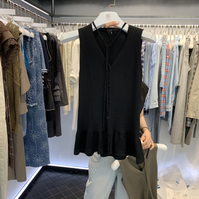 OUS/INCH-L韓國東大門直郵女士新品26春夏吊帶背心喇叭OUS/INCH吊帶/背心圖色3