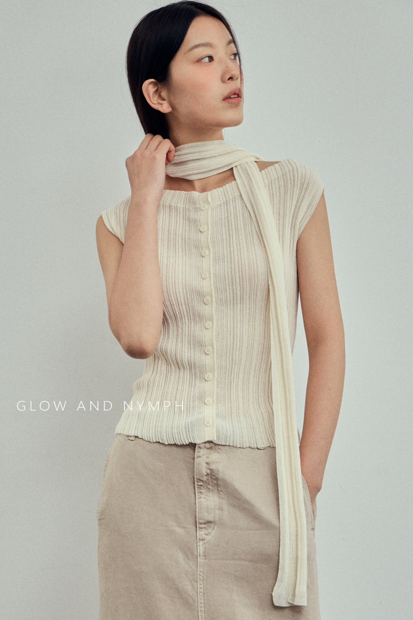 GLOW AND NYMPH韓國東大門代購女士新款人氣T恤不含圍巾套裝GLOW AND NYMPHT恤圖色1