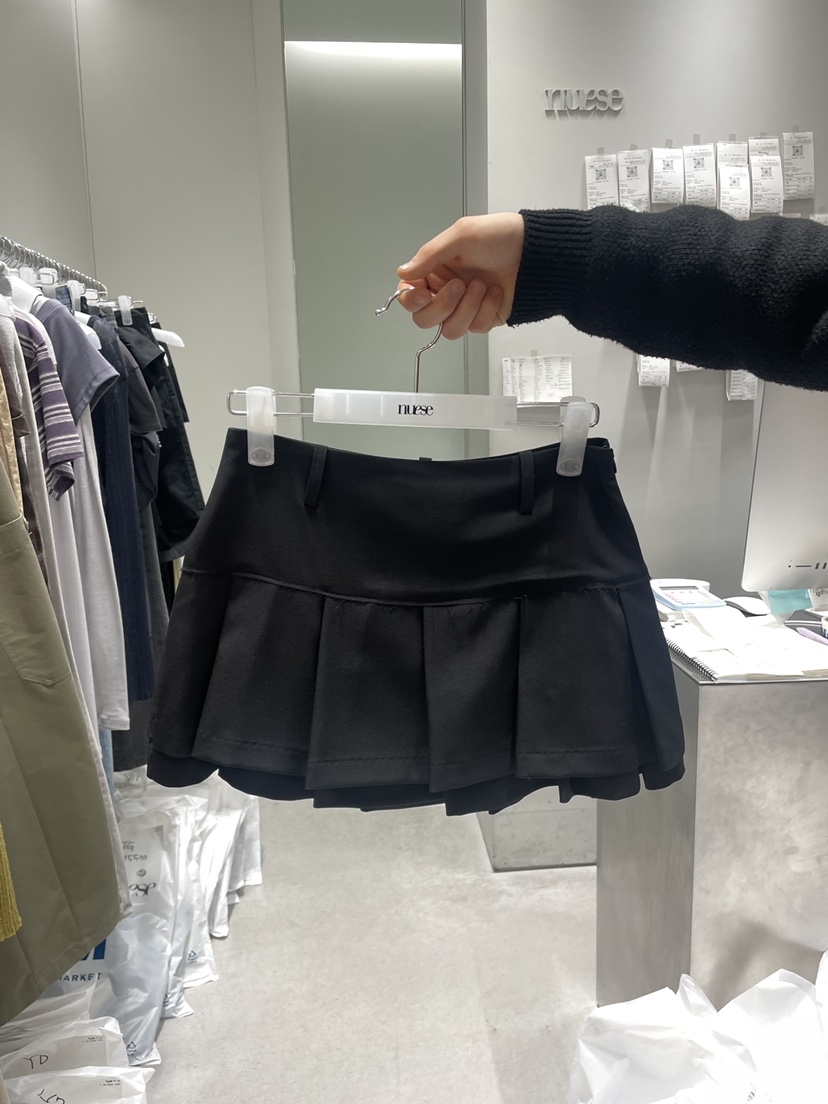 NUESE韓國東大門代購女裝新品熱賣時尚職業推薦26春夏短裙NUESE短裙圖色2