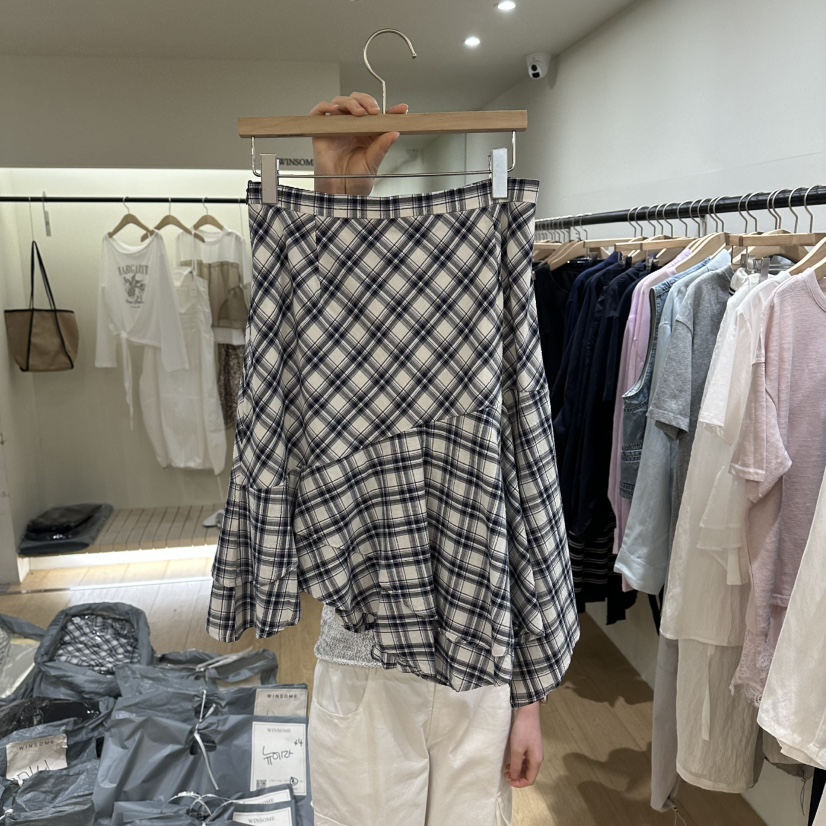 WINSOME東大門實拍韓國女士新品時尚半身裙中短裙不對稱格子WINSOME半身裙/中短裙圖色1