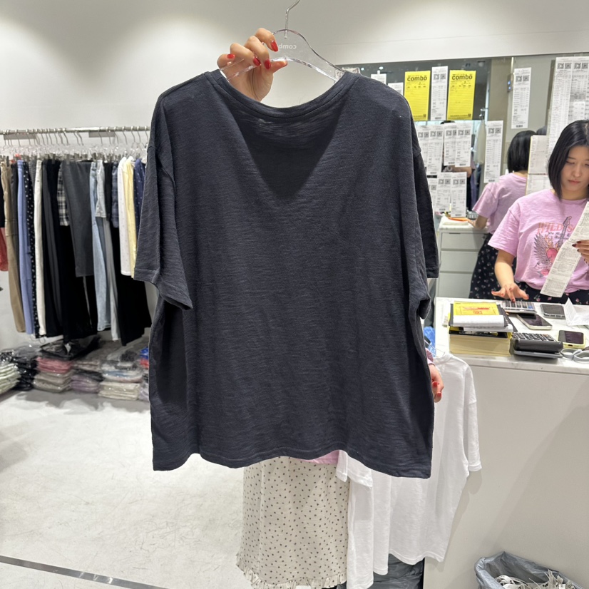 COMBO韓國直郵實拍女士新品26春夏休閑熱賣職業時尚人氣T恤COM_BOT恤