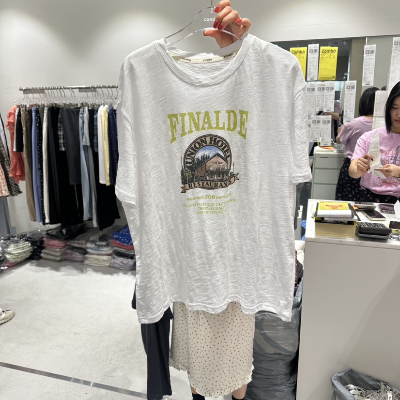 COMBO韓國直郵實拍女士新品26春夏休閑熱賣職業時尚人氣T恤COM_BOT恤圖色2