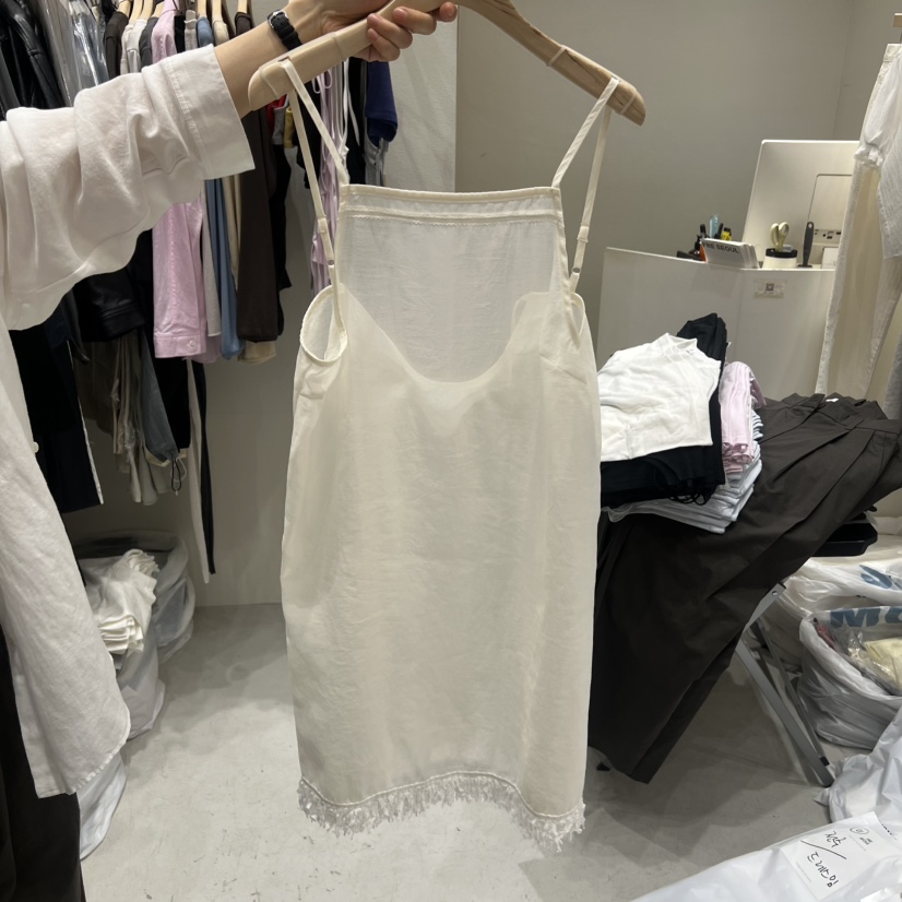 FRE韓國東大門直郵女士新款熱賣時尚休閑人氣26夏季連衣裙FRE SEOUL連衣裙圖色2