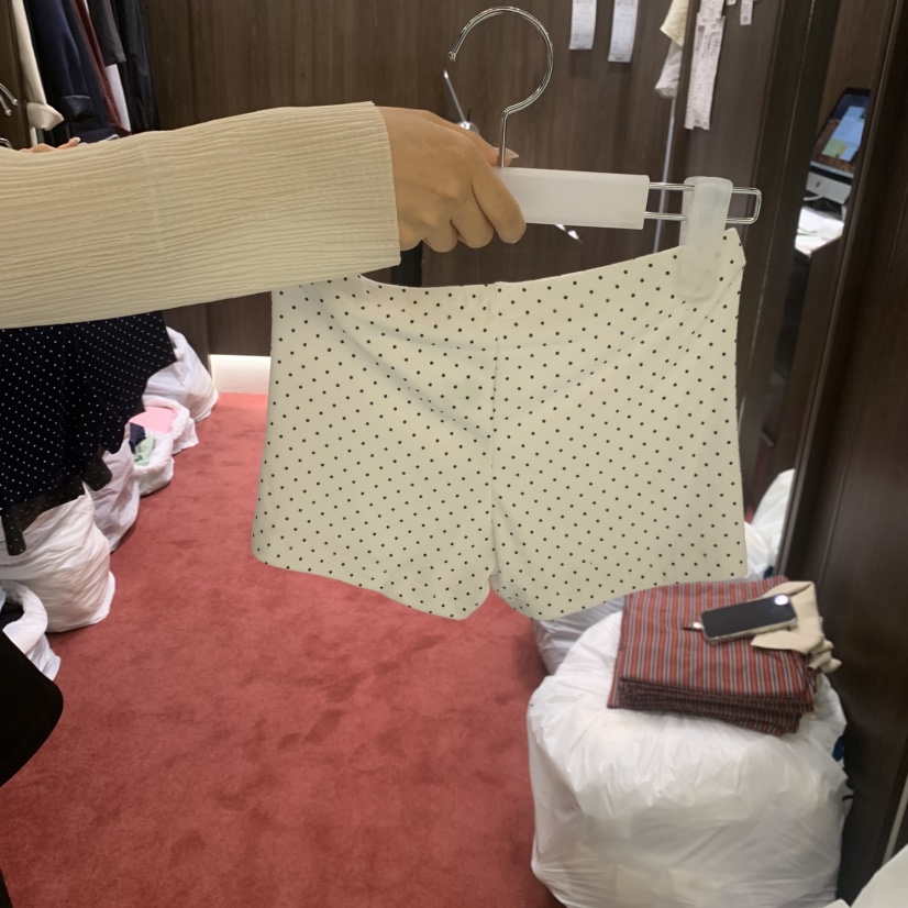 PEANUT BUTTER韓國直郵女士新款職業人氣熱賣時尚短褲圓點PEANUT BUTTER短褲