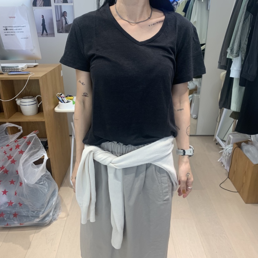 THE STARDUST韓國東大門直郵女裝新品26春夏職業T恤亞麻THE STARDUSTT恤圖色2