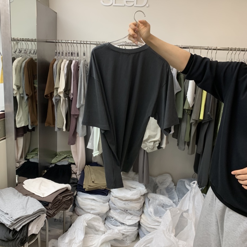 LEESEED-A東大門實拍韓國女士新品熱賣推薦休閑時尚職業T恤SEeD/LEESEEDT恤