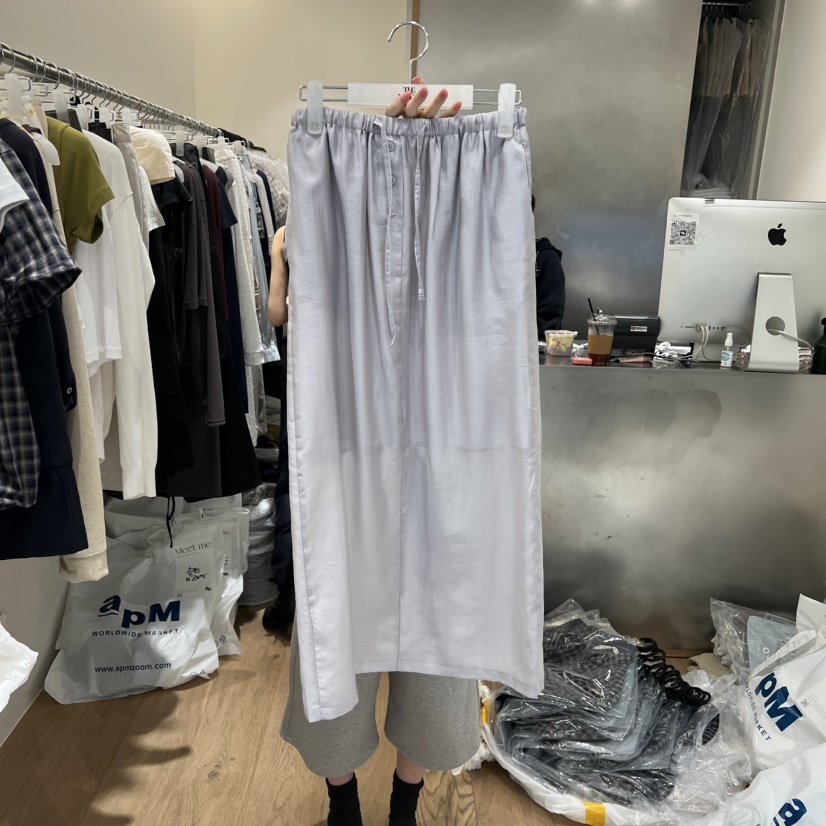 MEET ME韓國東大門直郵女士新品休閑熱賣推薦職業長裙貝雷MEET ME長裙圖色1