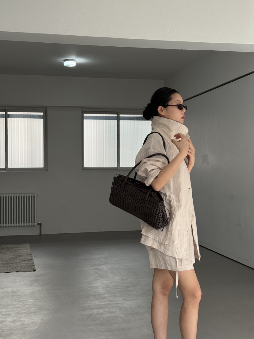 LIMLIMLIM韓國東大門直郵女士新品時尚推薦職業熱賣夾克亞麻LIM LIM LIM夾克