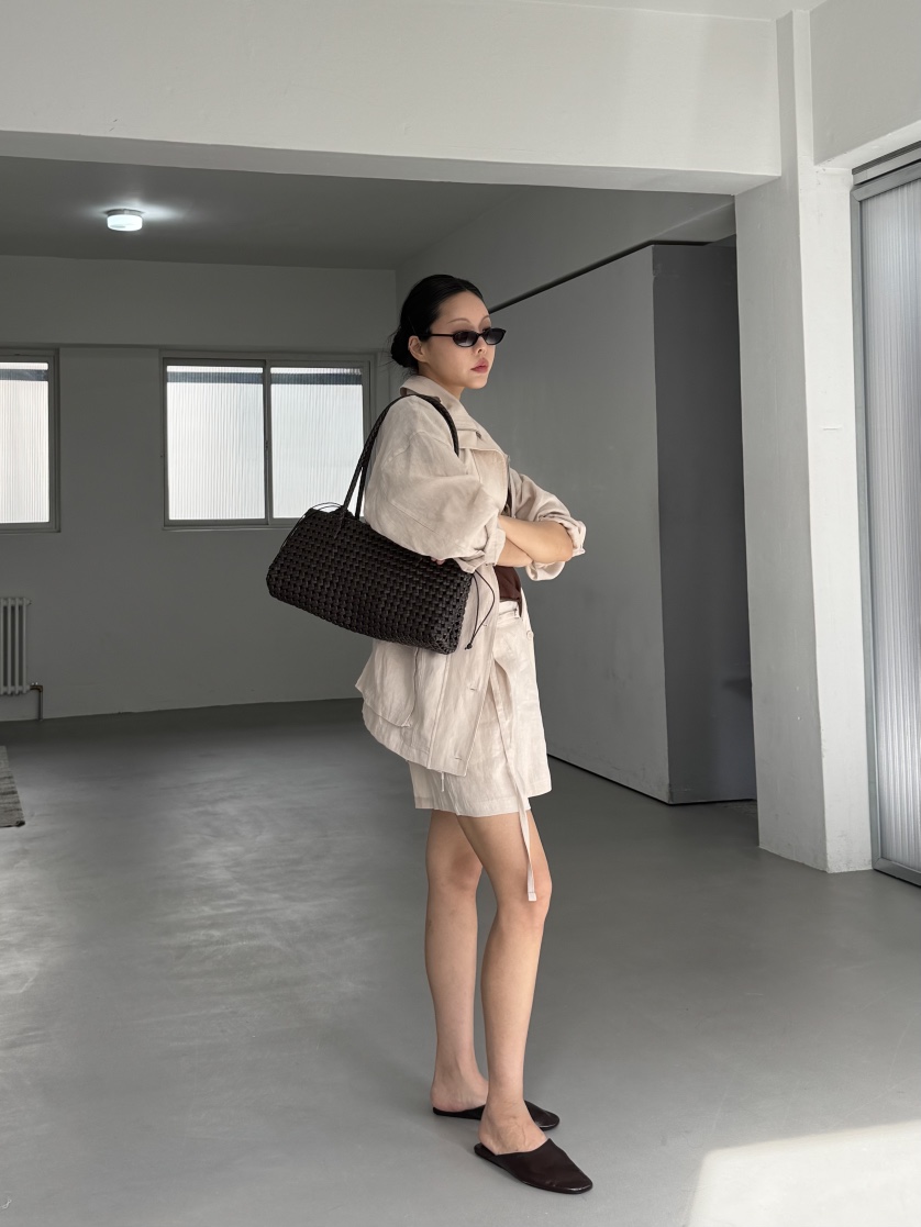 LIMLIMLIM韓國東大門直郵女士新品時尚推薦職業熱賣夾克亞麻LIM LIM LIM夾克