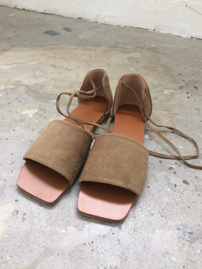 ANOU韓國代購女裝新品26夏季人氣推薦熱賣職業26春夏涼鞋拖鞋ANOU涼鞋/拖鞋圖色1