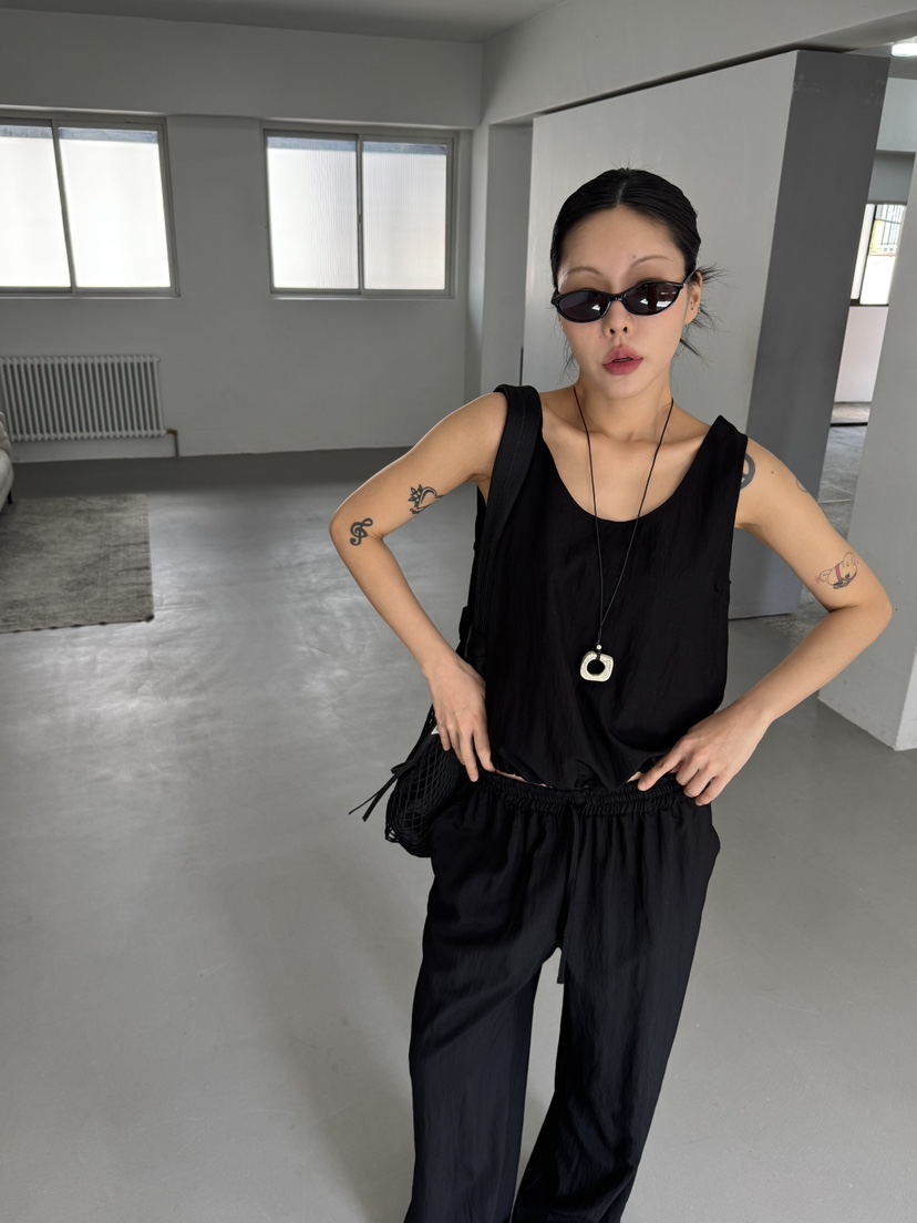 LIMLIMLIM韓國直郵女士新品休閑熱賣時尚26夏季26春夏吊帶背心LIM LIM LIM吊帶/背心