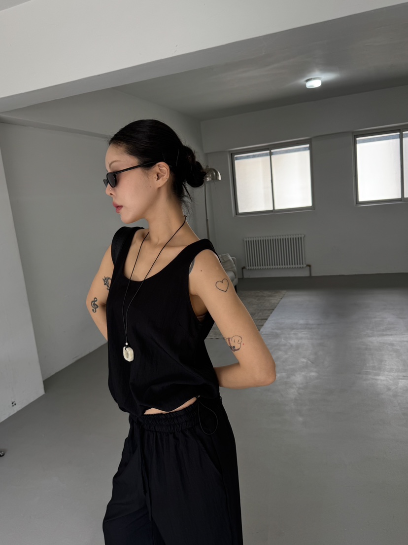 LIMLIMLIM韓國直郵女士新品休閑熱賣時尚26夏季26春夏吊帶背心LIM LIM LIM吊帶/背心