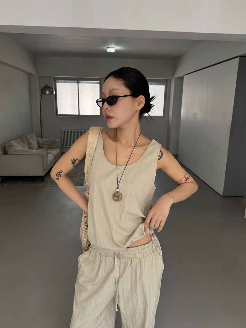 LIMLIMLIM韓國直郵女士新品休閑熱賣時尚26夏季26春夏吊帶背心LIM LIM LIM吊帶/背心圖色1