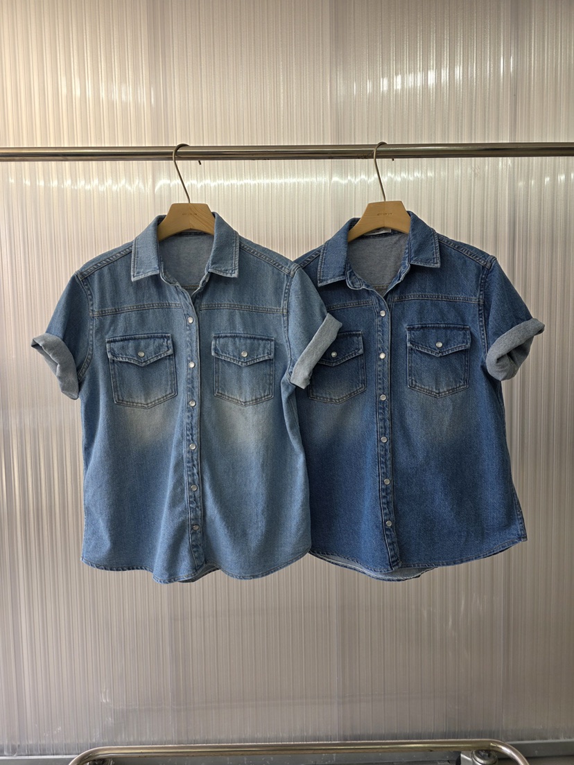 LIMLIMLIM東大門實拍韓國女裝新品職業推薦時尚襯衫蕾絲衫LIM LIM LIM襯衫/蕾絲衫