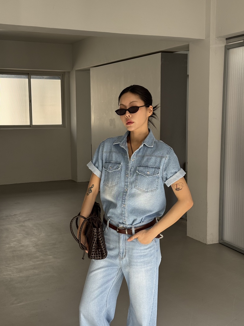 LIMLIMLIM東大門實拍韓國女裝新品職業推薦時尚襯衫蕾絲衫LIM LIM LIM襯衫/蕾絲衫