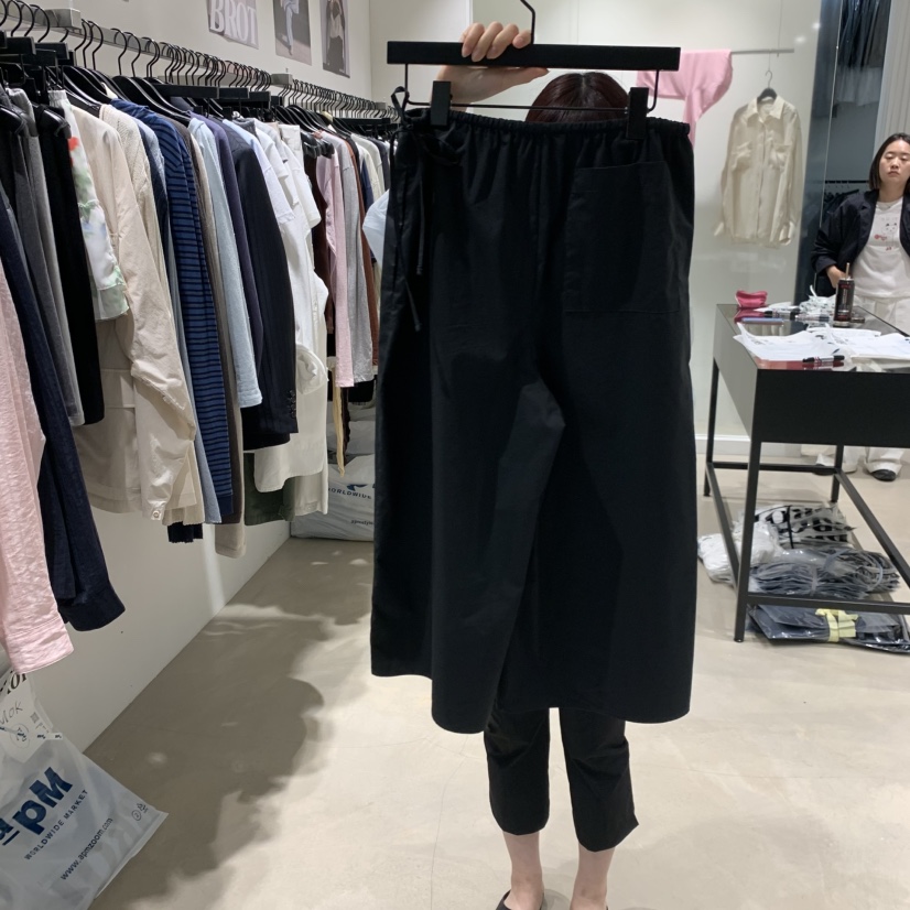 BROT韓國代購女士新款人氣26春夏職業推薦休閑熱賣時尚短褲BROT短褲